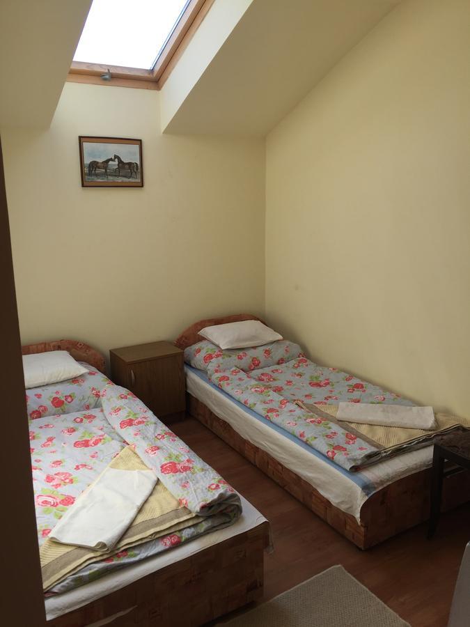 Villa Negra Motel Berzence Extérieur photo