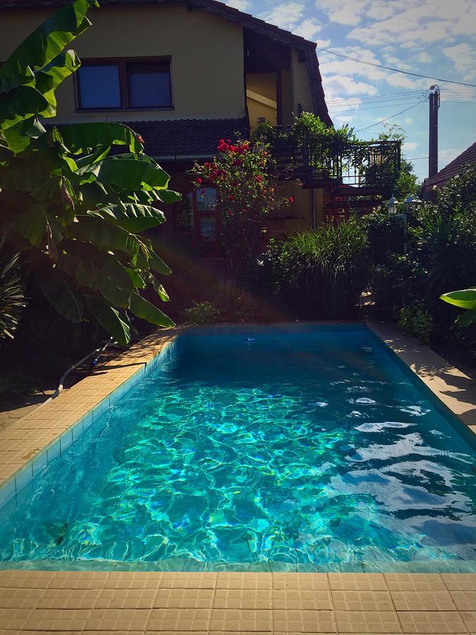 Villa Negra Motel Berzence Extérieur photo